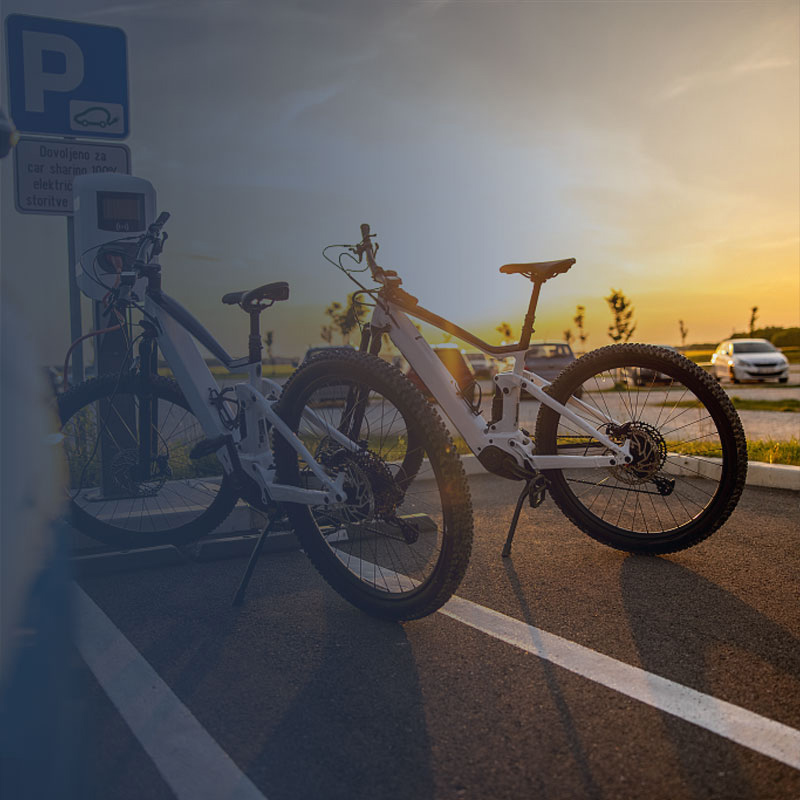 共享電動(dòng)自行車充電樁